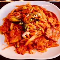 N10. Pork Belly Pepper Bomb（五花肉炒乌冬）  · Stir-fried Korean udon noodles with pork belly, bok choy, bean sprout, carrots, zucchini, on...