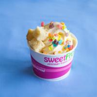 Low Fat Cake Batter Soft Serve · Contains Gluten
Allergens Milk & Eggs