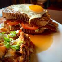 French Toast BLT · French Toast Sandwich with Bacon, Lettuce, Tomato, Maple Syrup and Sunny Side Up Egg served ...
