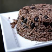 Arroz Moro · White rice with black beans.