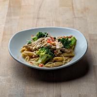 Rasta Pasta with Chicken · Spicy. Jerk chicken breast, sundried tomatoes and
broccoli tossed in a light cream sauce ove...