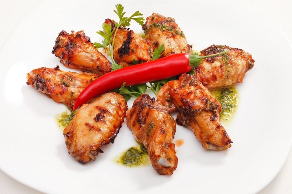 BBQ and Tandoori Chicken Wings · Your choice of sauce, hot saucesammy's BBQ, BBQ, honey mustard, and honey garlic sauce.