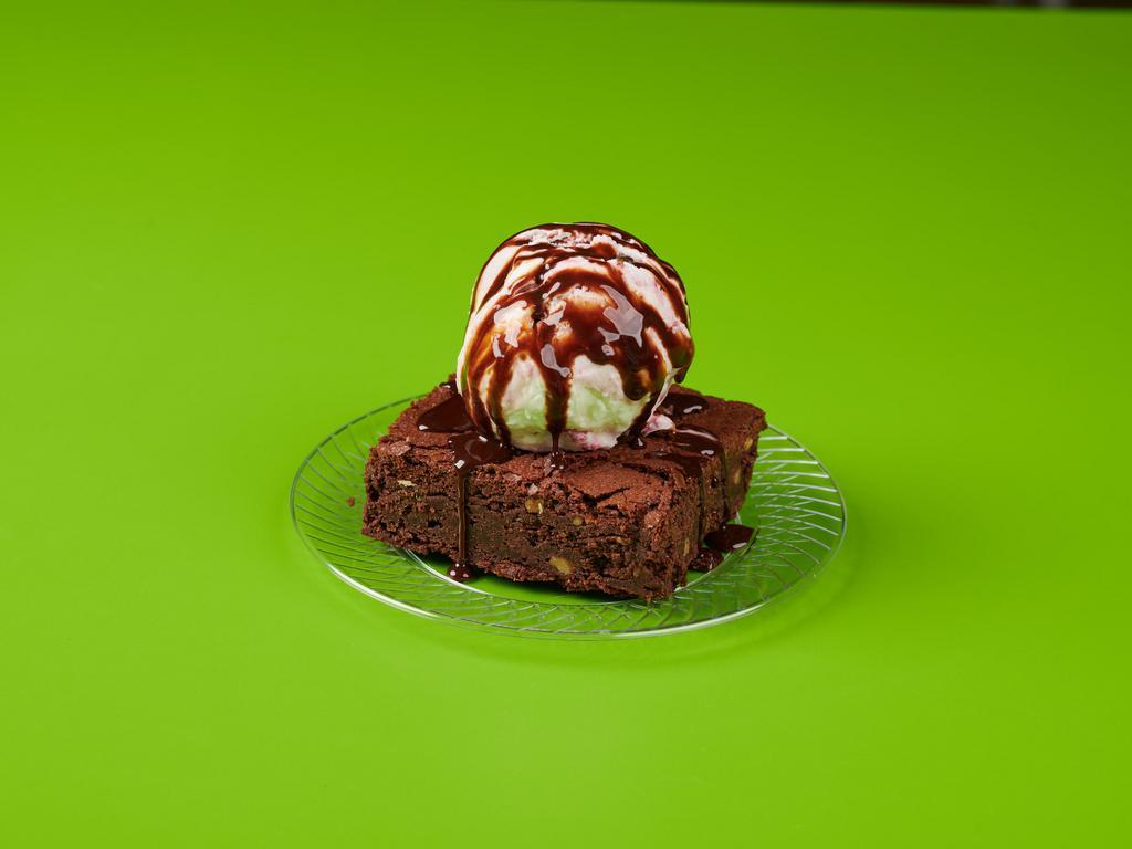 Brownie Gelato · Warm brownie, 1 scoop choose your favorite flavor, and syrup.