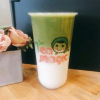 Matcha Milk Tea · Japanese-style green tea
Topping is not included !!! Tapioca is not included.