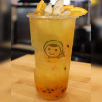 Fresh Tropical Mixed Fruit Tea · assorted of orange, lemon, apple, passion fruit and pineapple.
( passion fruit has seed !!) 