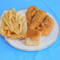 3 Pieces Tender Meal Deal Dinner · Comes with 1 side and 1 roll.