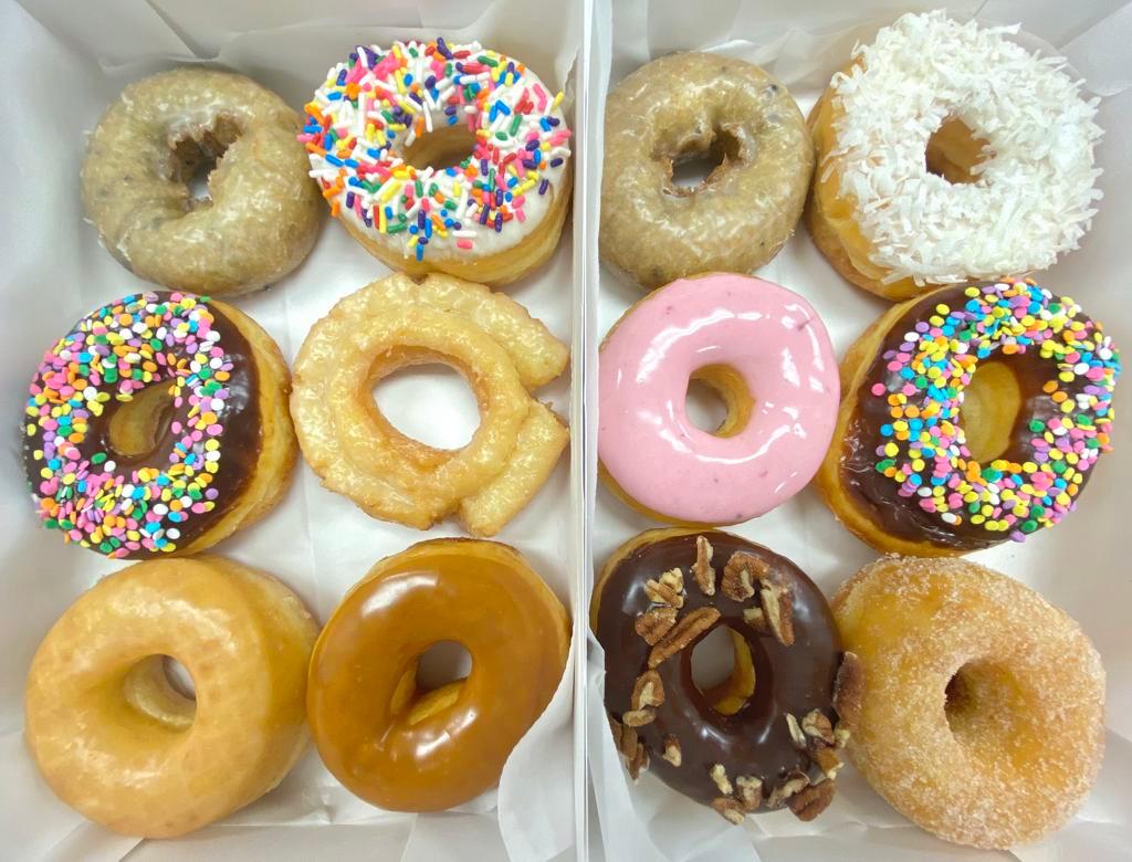 Dozen Regular Donuts · Baker's Choice (Assorted Mix)