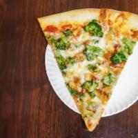 White Broccoli Pizza · 