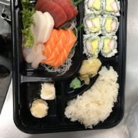 Dinner Sashimi Bento Box · 10 pieces of sashimi and 1 California roll.