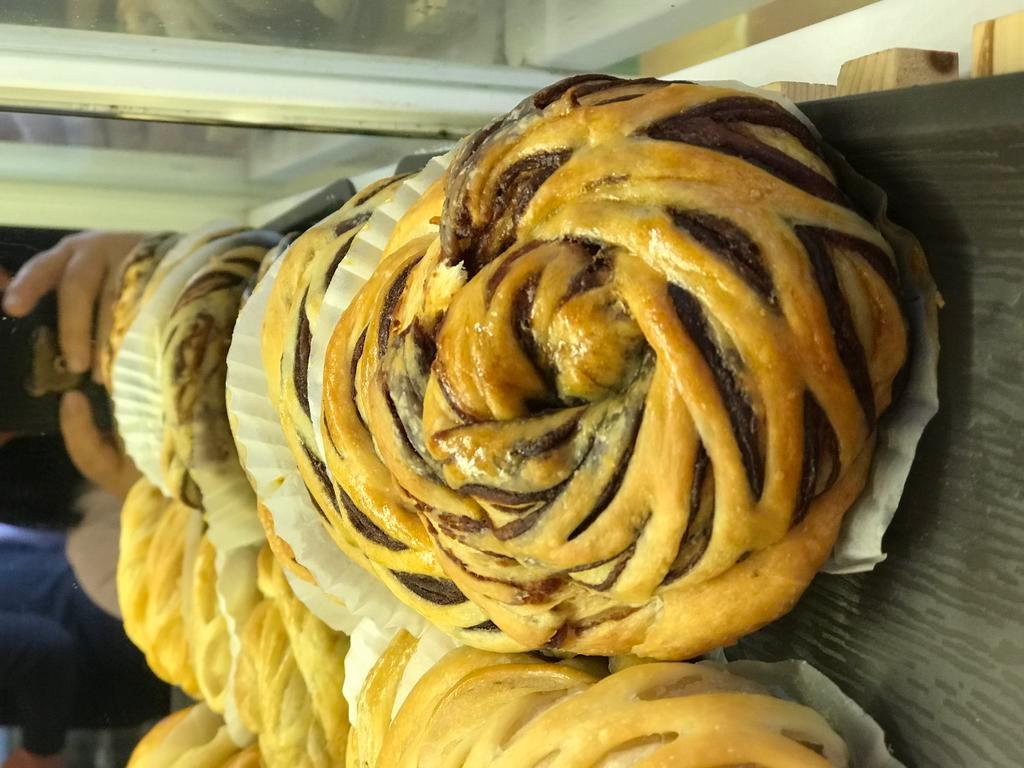 Pineapple King Bakery · Bagels · Dessert