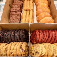 Party Pack - 24 Combo Baked Goodies · Choose 6 flavored cookies + 6 brownies + 6 donuts + 6 churros!