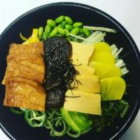 Vegetarian Bowl · Tofuskin, seaweed salad, edamame, mango, cucumber, furekaki, green onion, avocado, kizami no...