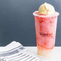 Strawberry Ice Blended with Lychee Jelly & Ice Cream · 