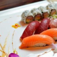 Sushi Regular · 8 pieces sushi and 1 California roll.