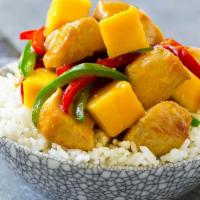 Mango Chicken · chicken,mango,green pepper,red pepper and zuchhini with the thai special sauce