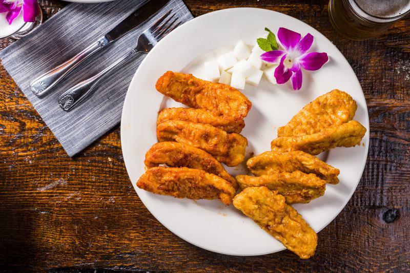 Boneless Chicken · Our signature chicken is fried with our special technique
giving it an amazing crunch. Our sauces are always brushed on
by hand.