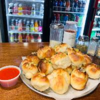  Garlic Knots · served with marinara sauce on the side