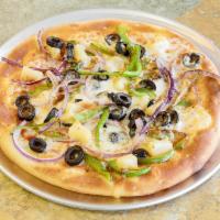 Garden Run Pizza · Fresh mushrooms, red onions, tomatoes, green peppers and black olives.