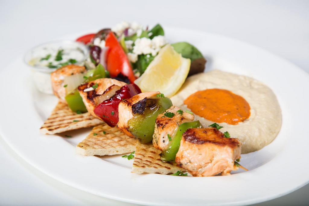 George's Greek Grill on 735 Figueroa · Dinner · Greek · Healthy · Mediterranean · Salads · Smoothies and Juices