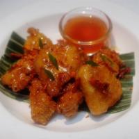 Thai Sweet and Sour Chicken Tenders   · Deep fried special marinated chicken Tenders served with Authentic Thai sweet chili sauce.