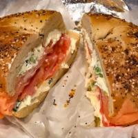 New Yorker Bagel · Cream Cheese, Tomato & Lox.