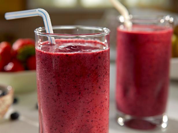 Very Berry Smoothie · Strawberries, Blueberries, Raspberries and Watermelon with Apple Juice.