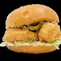 #13: Crispy Tender Sandwich Combo · (Lettuce, Mayo, Pickles)                                

1 Side, 1 Fountain Drink