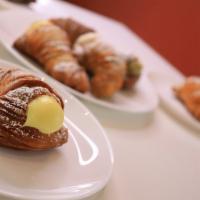 Lobster Small · Filled with sweetened ricotta, vanilla, crema pasticcera, chocolate or pistachio