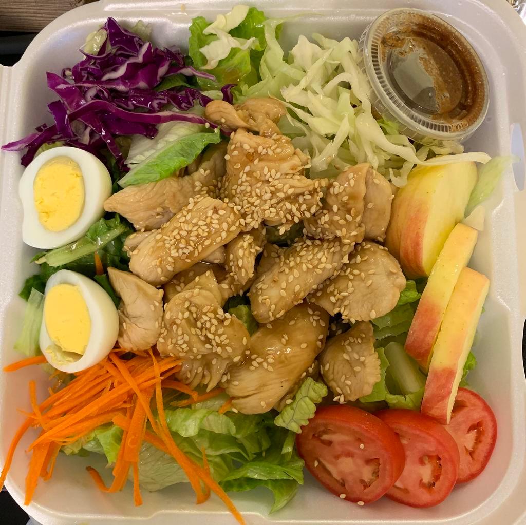 Chinese Chicken Salad Lunch Special · Lettuce salad, red cabbage, carrot and sliced marinated chicken breast with homemade sesame ginger dressing, served with a buttered bagel.