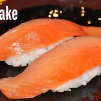 Smoke Sake Sushi. · Smoked salmon