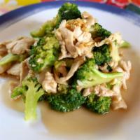 American Broccoli Stir-Fry · American Broccoli Stir-Fry with Garlic Sauce