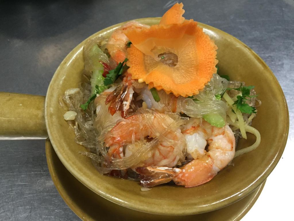 Sompong Thai · Asian · Dinner · Noodles · Thai