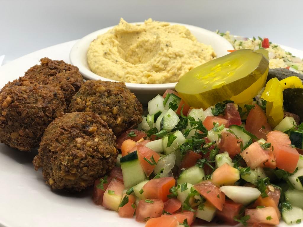 Nana’s Kitchen & Catering · Healthy · Kosher · Sandwiches · Vegan · Vegetarian · Wraps