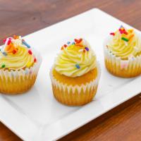 Double Vanilla Cupcake · Classic vanilla cake topped with sweet American buttercream.
