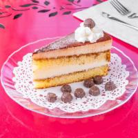 Cake slice · Chocolate ,Oreo, Tiramisu, Red Velvet, Cheese cake classic ,Rainbow, Carrot Cake