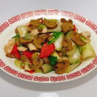 Moo Goo Gai Pan · Stir fried chicken and vegetable dish.
