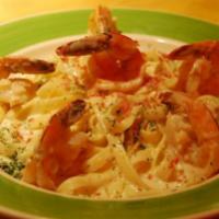 Fettuccini Alfredo with Shrimps · 