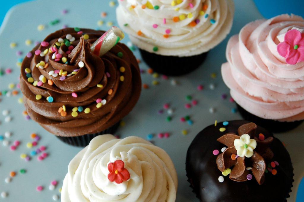 Catering Cupcakes · Make any occasion SWEETER with SAS Cupcakes! With over 12 choices to choose from - how do you choose? Let's get a variety of fun flavors!! Flavors change daily, so bring on the FUN!!