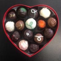 14 Truffle Heart Shaped Box · Elegant heart shaped gift box ideal for presents to Valentine’s Day or other occasions.