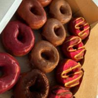 Dozen Donuts · If you would like multiples of a certain flavor and/or combination, please indicate the quan...