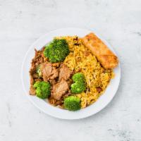 C3. Beef with Broccoli Combo Pla · Served with roast pork fried rice and egg roll.