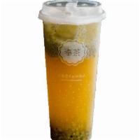 Kiwi Basil Green Tea · A delicate drink enhanced by the natural flavors of fresh kiwis and the nutritional benefits...