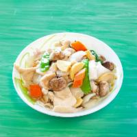 83. Moo Goo Gai Pan · Stir fried chicken and vegetables.