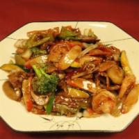 7. Happy Family · Sliced jumbo shrimp, beef, sliced chicken meat, sliced pork, king crab meat, scallop and veg...