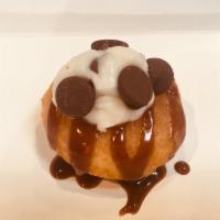 Cannoli Mini Donut - 8  · Our sweet Mini Donuts topped with our house made cannoli cream & Chocolate Chips. With your ...