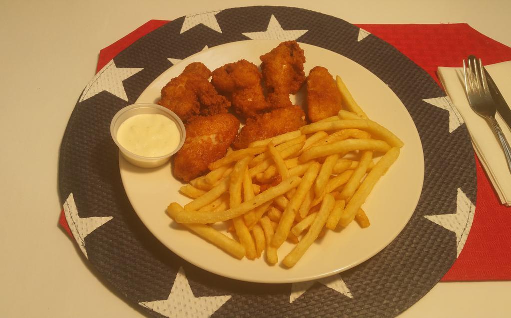 6  Pieces of Hot Wings with French Fries · Comes with 6 Pieces of our famous Hot Wings and French Fries. Dipping Sauce: Blue Cheese, Ranch, Hot Sauce,Bar-Ba Que Sauce