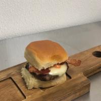 Bacon Burger  · Cheese, bacon and bitez sauce.