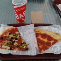 The Original Extra Large New York Pizza Slice Combo · 