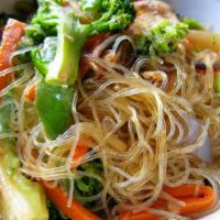 Pad Woon Sen · Clear noodles stir fried with egg, onions, broccoli, carrot, and garlic top with bean sprout...