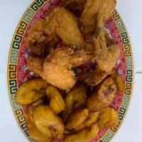 Fried Chicken wing with  sweet plantain · 4pcs  chicken wings 